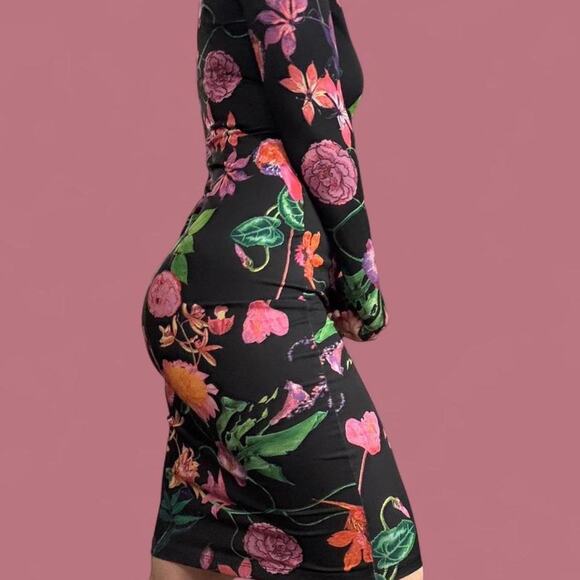 Black y2k stretchy long sleeve dress with floral pattern women's size small - Picture 1 of 6